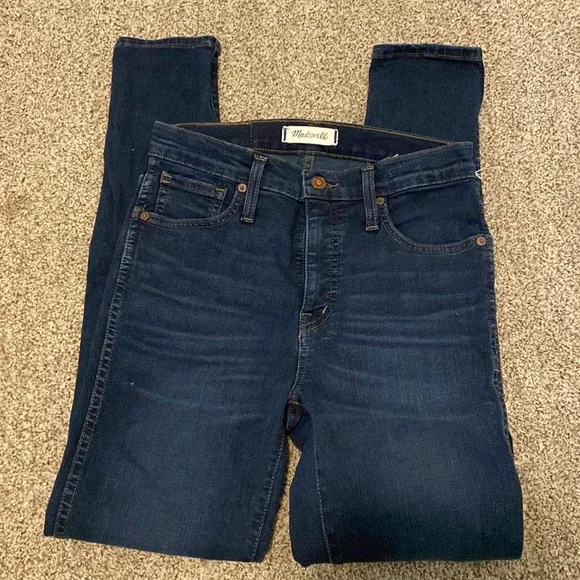 Madewell 10” High-Rise Dark Wash Skinny Jean - Picture 3 of 5
